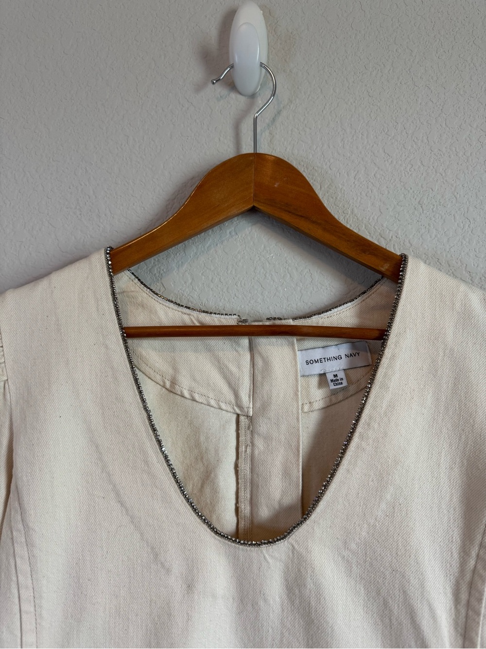 Something Navy Beige Spencer Denim Embellished Puff Sleeve Mini Dress Size M - Picture 4 of 10